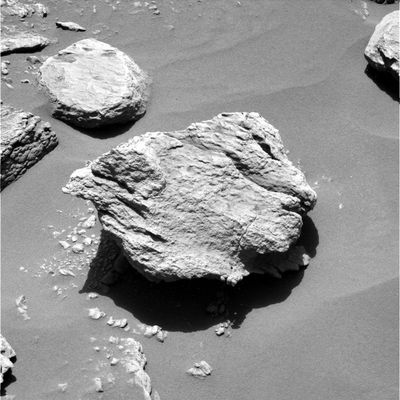 Close-ups (2) - Sol 689
nessun commento
Parole chiave: Mars rocks, sand and debris