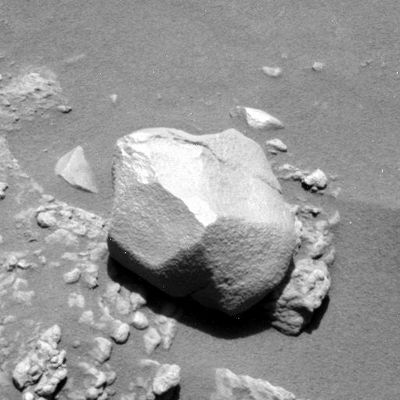 Close-ups (3) - Sol 689
nessun commento
Parole chiave: Mars rocks, sand and debris