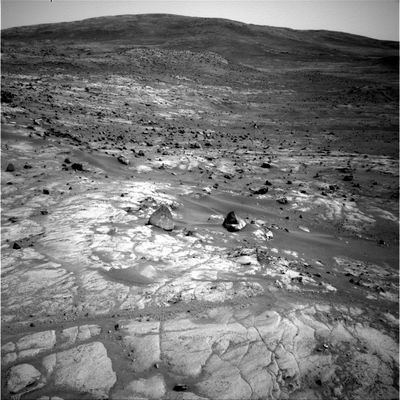 Beautiful Landscape with "paving" and "boulder-field" (1) - Sol 693
nessun commento
Parole chiave: Mars Panorama