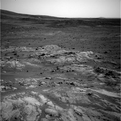 Beautiful Landscape with "paving" and "boulder-field" (2) - Sol 693
nessun commento
Parole chiave: Mars Panorama