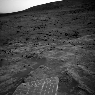 Beautiful Landscape with "paving" and "boulder-field" (4) - Sol 693
nessun commento
Parole chiave: Mars Panorama