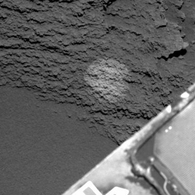 On the way to El Dorado (3) - Sol 700
...Sbiaditura naturale o attività meccanica eseguita dal Rover? Difficile a dirsi...
Parole chiave: Controversial Mars' Surface Feature