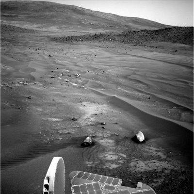 Rocks, boulders and the peaceful sands of El Dorado (1)
nessun commento
Parole chiave: Martian Dunes, Rocks and Ripples - Gusev Crater - El Dorado Area