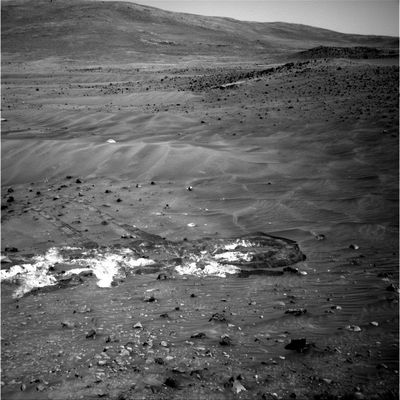 Cristal and salt deposits on Mars (2) - Sol 727
nessun commento
Parole chiave: Mars rocks, sand and debris - Salty areas