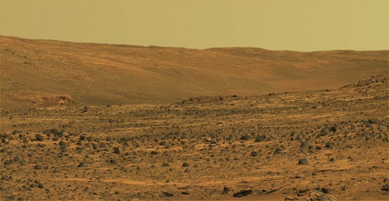 Home Plate: almost true colors and HR (3) - Sol 758
nessun commento
Parole chiave: Mars Panorama - Home Plate Area