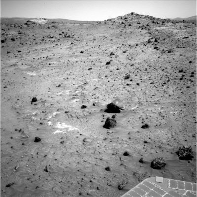The rocks around Spirit (2) - Sol 774
nessun commento
Parole chiave: Mars rocks, sand and debris