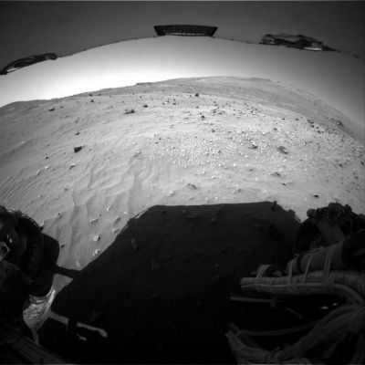 The "Untouched Land" - Sol 782
Caption originale:"Right Rear Haz-Cam Non-linearized Full frame EDR acquired on Sol 782 of Spirit's mission to Gusev Crater at approximately 12:27:41 MLT".
Parole chiave: Mars Panorama - Home Plate Area