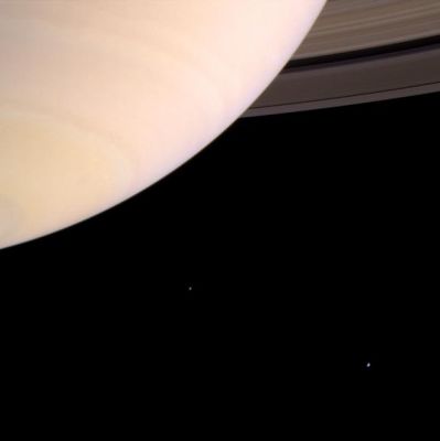 Saturn, Mimas and Enceladus from 8.500.000 Km
nessun commento
Parole chiave: Saturn and Company