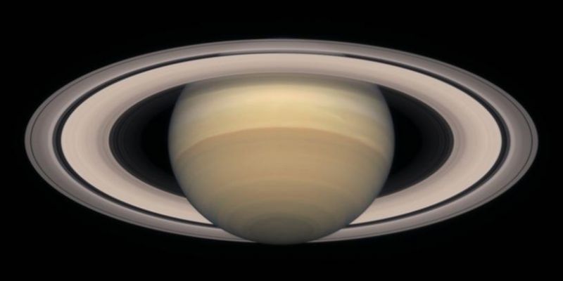 Saturn from Hubble Space Telescope (Oct. 2000)
nessun commento
Parole chiave: Saturn
