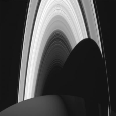 Saturn, Rings, a "small Moon" and a long shadow
nessun commento
Parole chiave: Saturn's Rings