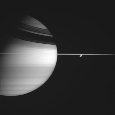 Saturn and Enceladus
Original caption:"W00010821.jpg was taken on October 02, 2005 and received on Earth October 04, 2005. The camera was pointing toward Saturn at approximately 2.408.824 Km away and the image was taken using the MT2 and CL2 filters".
Parole chiave: Saturn and Companions