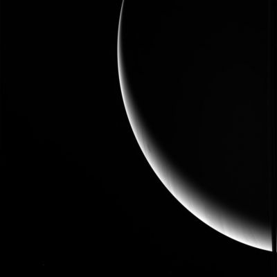 A "Slice" of Light...
Caption NASA:"W00019554.jpg was taken on November 06, 2006 and received on Earth November 06, 2006. The camera was pointing toward Saturn that, at the time, was approximately 1.284.897 Km away.
The image was taken using the CB2 and IRP90 filters and it has not been validated or calibrated".
Parole chiave: Saturn