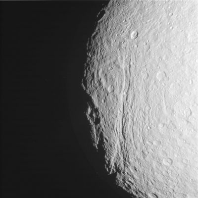 Cracks and Craters of Tethys (2)
nessun commento
Parole chiave: Saturn's Moons - Tethys