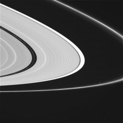 The Rings from app.x 127.000 Km
nessun commento
Parole chiave: Saturn's Rings