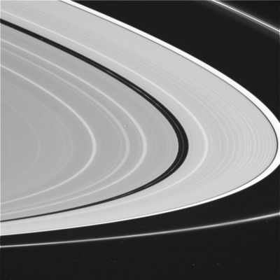 The Rings from app.x 143.000 Km
nessun commento
Parole chiave: Saturn's Rings