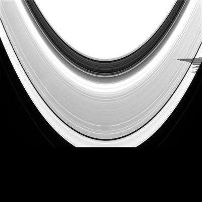 The Rings from app.x 6.700.000 Km
nessun commento
Parole chiave: Saturn's Rings