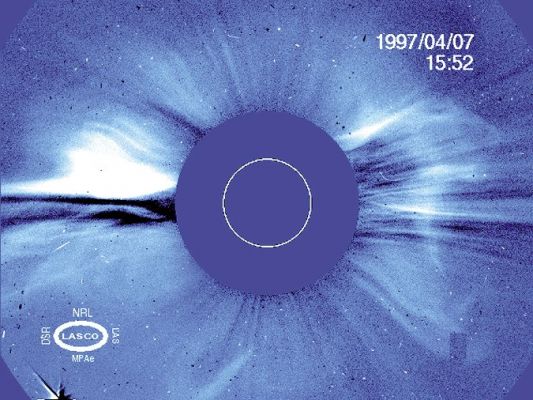 Our "restless" Sun... (3)
nessun commento
Parole chiave: The Sun from Space