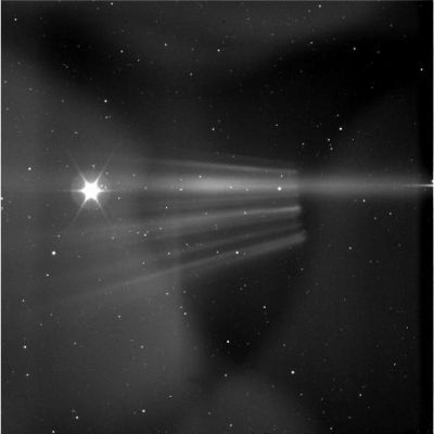 The Sun from Cassini
Original caption:"W00011347.jpg was taken on October 23, 2005 and received on Earth October 24, 2005. The camera was pointing toward SATURN-E-RING at approximately 6.847.402 kilometers away and the image was taken using the CL1 and IRP0 filters. This image has not been validated or calibrated".

Secondo noi questa è un'immagine del Sole e non un'istantanea relativa all'Anello E di Saturno. Un'immagine ottenuta casualmente: uno scatto nel buio, mentre una delle fotocamere di Cassini "cercava" l'Anello E.
Parole chiave: The Sun from Saturn