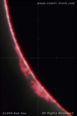The limb of the Sun
Fotografia amatoriale della corona solare durante l'ultima grande eclissi totale del 1999. 
Parole chiave: Sun's corona
