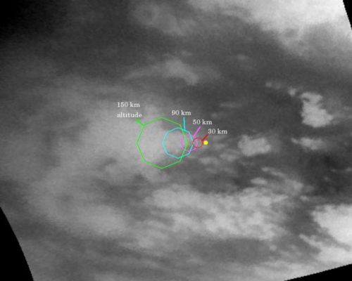 Huygens' descent map (2)
Caption NASA originale:"For about two hours, the probe will fall by parachute from an altitude of 160 Km (99 miles) to Titan's surface. During the descent the DISR and a few other science instruments will send data about the moon's atmosphere and surface back to the Cassini spacecraft for relay to Earth. The DISR will take pictures as the probe slowly spins and some of these will be made into panoramic views of Titan's surface. 
The first map (PIA-06172) shows expected coverage by the Descent Imager/Spectral Radiometer side-looking imager and two downward-looking imagers - one providing medium-resolution and the other high-resolution coverage. The planned coverage by the medium- and high-resolution imagers is the subject of this map (PIA-06173)".
Parole chiave: Titan's mosaic