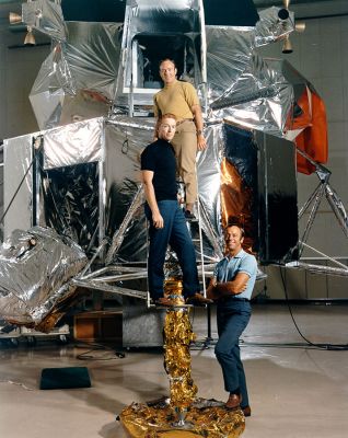 The Men of Apollo 14
Dall'alto: Mitchell, Roosa e Shepard
Parole chiave: Postcards