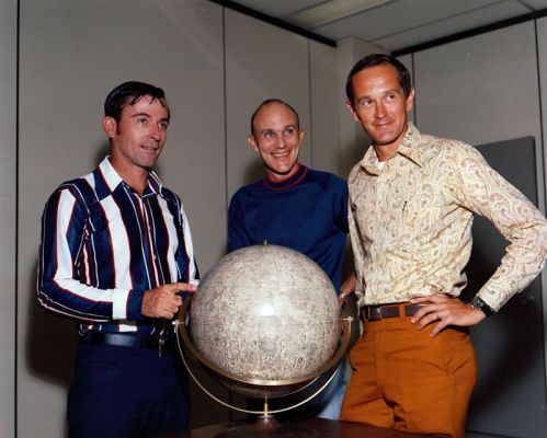 The Men of Apollo 16
Da Sn: Young, Mattingly e Duke
Parole chiave: Postcards