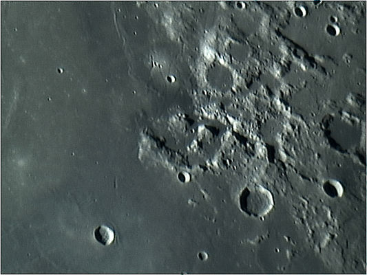 The Valley of Taurus-Littrow...from Earth!
Visione telescopica della Valle di Taurus-Littrow: un'eccellente immagine ottenuta con un eccellente seeing.

Original caption:"This telescopic view of Taurus-Littrow was taken by Ulrich Lotzmann at about 01:00 UTC 22 September 2005 from Marburg, Germany. 
At the Landing Site, the Sun was about 15° above the Western Horizon".
Parole chiave: From Earth Images