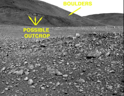 The "Martian Mound", from far (but not too far...) away
La "prima" (forse...) occhiata del Rover Spirit a quello strano terrapieno che noi avremmo in seguito chiamato "Martian Mound" (vedi Sezione "Walking on Mars") e che gli Scienziati della NASA, invece, fanno rientrare in quella sterminata categoria di luoghi caratteristici della superficie di Marte (Mars Surface Features) denominati "outcrop" (geol. per "affioramenti").
Parole chiave: Mars rocks, sand and debris - Controversial