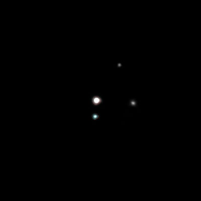 Pluto's System: the best images so far (2)
Semplifichiamo: la nostra speculazione dice che i due nuovi corpi (che chiameremo P1 e P2) NON orbitano attorno a Plutone in un rapporto riconducibile al modello classico "Satellite:Parent Planet", bensì costituiscono un Sistema Binario Indipendente il quale si trova in - semplice - equilibrio gravitazionale rispetto ad un altro Sistema Indipendente. 
Le prove di una simile (azzardata, ma affascinante) costruzione, le potremmo trovare solo studiando in maniera ultra-dettagliata i movimenti di P1 e P2 rispetto a Plutone e Caronte. Movimenti che, se la nostra speculazione fosse corretta, configurerebbero percorsi orbitali - dal nostro punto di vista - "completamente anomali" e riassumibili in questo schema logico: 

Plutone è Parent Planet di Caronte e SOLO di Caronte il quale gli orbita attorno assecondando un'orbita circolare; P1 e P2, invece, si muovono armonicamente l'uno rispetto all'altro e, nel farlo, "orbitano" (in senso ampio) attorno al Sistema Plutone-Caronte (che diventa "Parent System").
Parole chiave: Pluto's System - Hubble Images