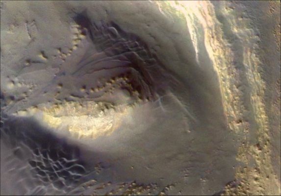 Mars from Orbit, as a "Human" would see it...by Don Davis (4)
nessun commento
Parole chiave: Mars from orbit - Natural Colors
