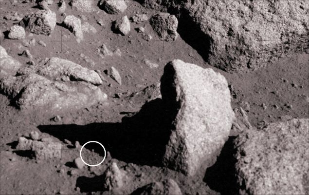 AS 17-145-22178 - Strange (but natural) Surface Feature (context image-HR)
nessun commento
Parole chiave: Lunar Surface - Unusual Surface Features