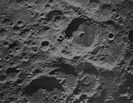 Lunar Surface from ZOND-8
nessun commento
Parole chiave: The Moon from orbit