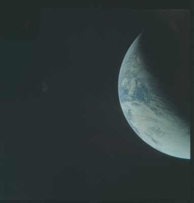 AS 04-01-0281 - Crescent Mother Earth
nessun commento
Parole chiave: The Earth from Space