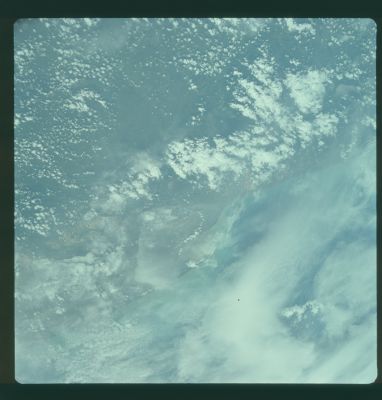 AS 07-04-1610 - Just clouds
nessun commento
Parole chiave: The Earth from orbit