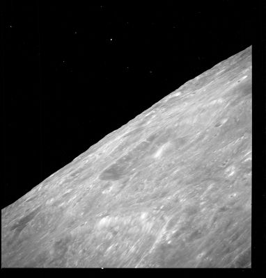 AS 08-13-2269 - Lunar Limb
nessun commento
Parole chiave: The Moon from orbit - Limb