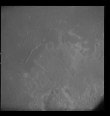 AS 10-31-4517 - Lonely Lunar Channels
nessun commento
Parole chiave: The Moon from orbit - Channels & Cracks