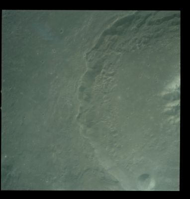 AS 12-51-7468 - Flying over Theophilus Crater (3)
nessun commento
Parole chiave: The Moon from orbit - Crater Theophilus