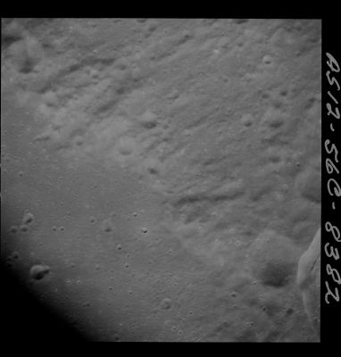 AS 12-56C-8382 - Highlands & Craters
Image Collection:  70mm Hasselblad 
Mission: Apollo 12 
Magazine:  56C 
Magazine Letter:  CC 
Film Width:  70 mm 
Film Color:  black & white 
Feature(s):  Descartes; Lalande; McClure and Teophilus
Parole chiave: The Moon from orbit - Craters and Highlands