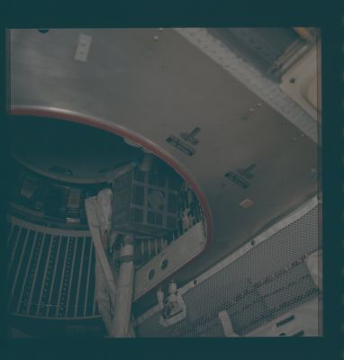 AS 13-62-8935 - Inside Apollo 13
nessun commento
Parole chiave: Inside Apollo 13