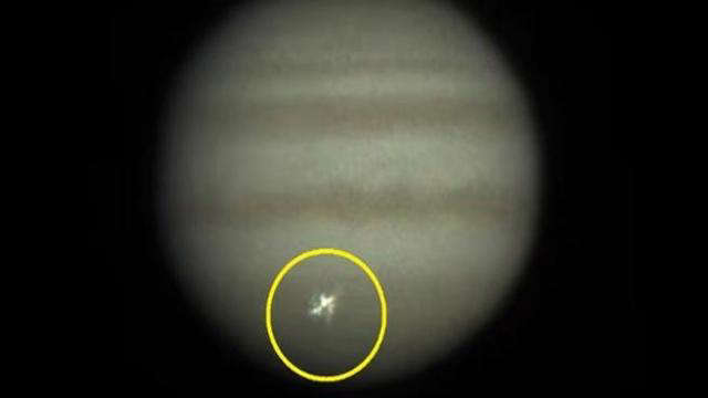 Cometary Impact on Jupiter
nessun commento
Parole chiave: Jupiter
