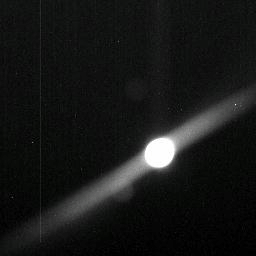 Sun or UnSun?
Che ne dite? Sole o "Non Sole"? Eclisse parziale (magari cagionata dal transito di una curiosa Nave Spaziale "squadrata"...) o semplice effetto ottico determinato da un tipo di ripresa particolare? 
I frames arrivano dal MER Opportunity; la loro elaborazione è opera del Grande Dr Faccin.

Buona riflessione e...Un suggerimento: l'apparenza inganna...spesso!
Parole chiave: GIF-Movie