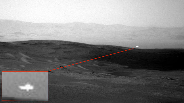 This is NOT a Cosmic Ray!
nessun commento
Parole chiave: UFO