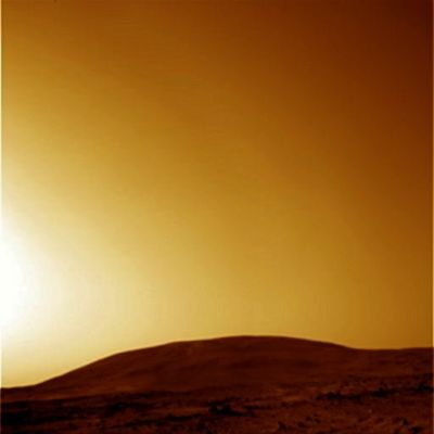 Interpretations: yellow/orange-sky over the Hills
nessun commento
Parole chiave: Martian Panorama - possible natural colors