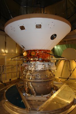 The (fully assembled) Phoenix Mars Lander
nessun commento
Parole chiave: Spacecrafts - Phoenix Lander