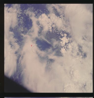 AS 07-07-1835 - A "very" bizarre image-artifact, from Apollo 7 (2)
nessun commento
Parole chiave: The Earth from Orbit - Possible Image-Artifact