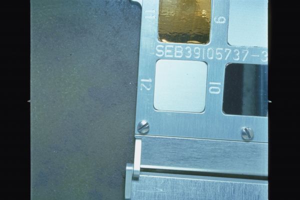 AS 14-77-10361 (a) - Thermal Degradation Sample
Thermal Degradation Sample; taken in the vicinity of Station "A".
Parole chiave: Lunar Equipment - Thermal Degradation Sample