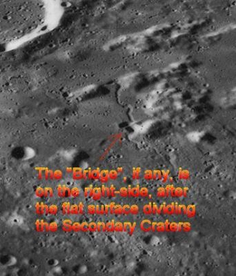 AS 15-M-R71-2611 - The "Bridge" is NOT a bridge! (extra-detail mgnf - credits: Carlo Contu & Lunexit)
Ne avevamo accennato durante le nostre conversazioni on-line in sede di commento ai frames pubblicati ma, dopo questo extra-detail mgnf propostoci dall'Amico Carlo Contu, i nostri dubbi si sono ridotti praticamente a zero.
Il "ponte" sul cratere ovoidale (diciamo "irregolare", che sarebbe più corretto...), in realtà, è solo una porzione di superficie relativamente piatta (usiamo l'espressione "relativamente" poichè la risoluzione del frame NASA originale è insufficiente a darci "certezze"...) che divide due Crateri Secondari (ossìa due crateri creati dall'impatto - a bassa velocità - di porzioni di suolo appartenenti al corpo impattato le quali sono state - rectius: vennero - "scagliate via" dalla loro sede originale a seguito dell'impatto).

Ma il "Mistero", anche se l'aiuto ricevuto dal Sig. Contu ci ha aiutato a dissiparlo almeno un pò, non è ancora del tutto svanito...Guardate bene il frame e poi cercate di rispondere a questo semplice quesito: che cos'è lo "sbuffo chiaro" che - simile ad un "ponte"... - sembra scavalcare il fossato (o meglio: il - probabile - "lava channel") che passa sulla Sx (ergo la Dx dell'Osservatore) della coppia di Crateri Secondari che tanto ha attratto la nostra attenzione e stimolato il nostro immaginario?...

I Misteri, in fondo, non finiscono mai...

Ed un caro saluto all'Amico Carlo Contu per l'aiuto datoci nella definizione di questa specifica indagine! 
Parole chiave: The Moon from orbit - Extremely Controversial Surface Feature