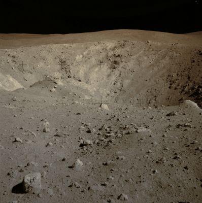 AS 16-106-17256 (HR) - Station 11 Pan. (natural colors; credits: Lunexit)
nessun commento
Parole chiave: Lunar Surface -