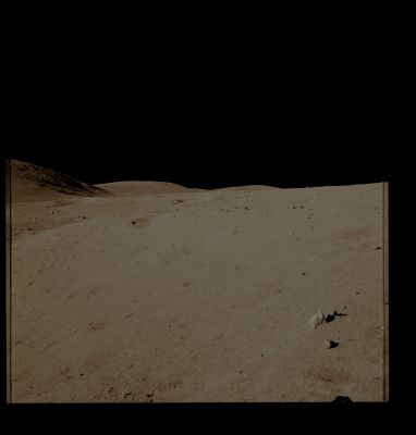 AS 16-113-18327 - EVA-1 : Panorama (natural colors: credits: Lunexit)
Rightward of 18326, toward the South. Although the white ejecta blanket surrounding South Ray Crater could be seen from the LM windows, from Charlie's vantage point on the surface it is hidden by an intervening ridge.
Parole chiave: Lunar Horizon - Apollo 16 Landing Site