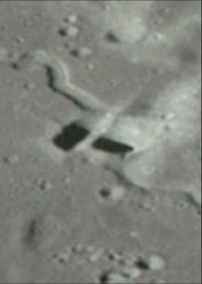 AS 15-88-12002 - The "Bridge" (extra-detail mgnf n. 2; credits: Dr G. Barca)
nessun commento
Parole chiave: Extremely Controversial Frame